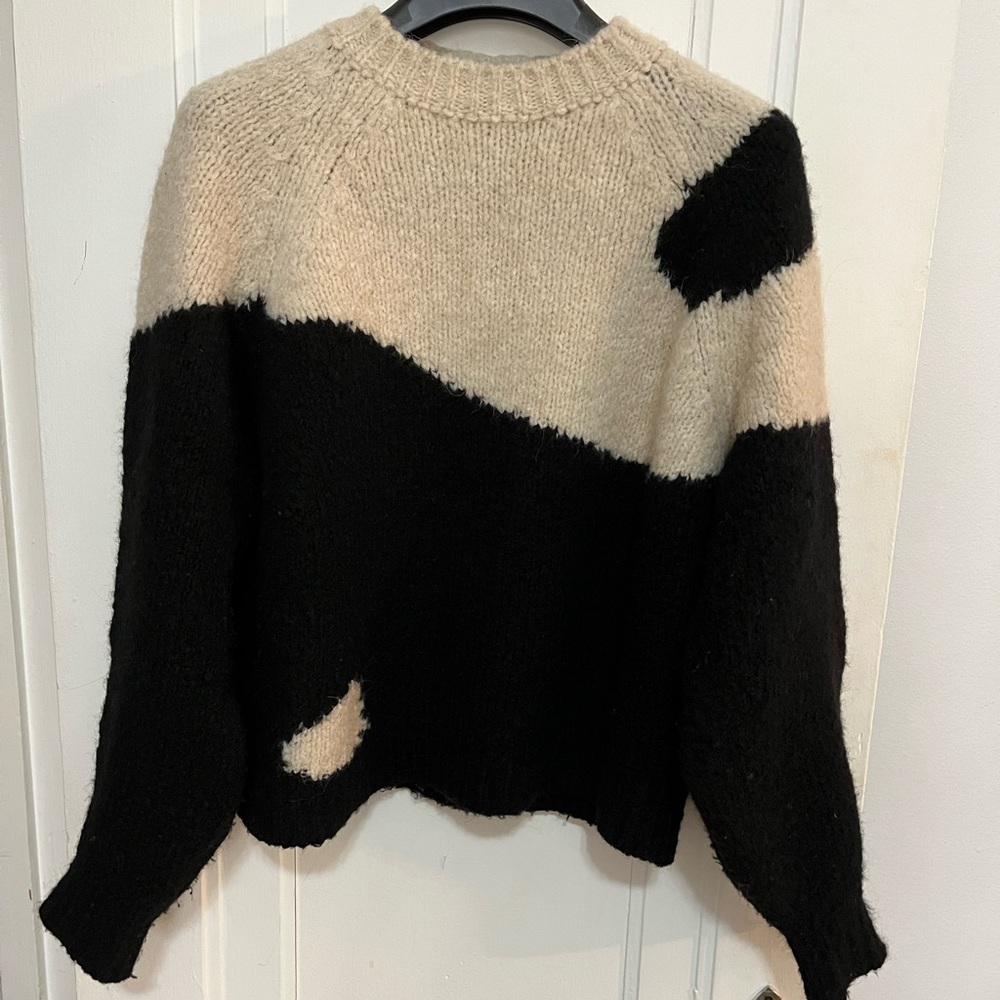Paloma wool Yin-Yang sweater